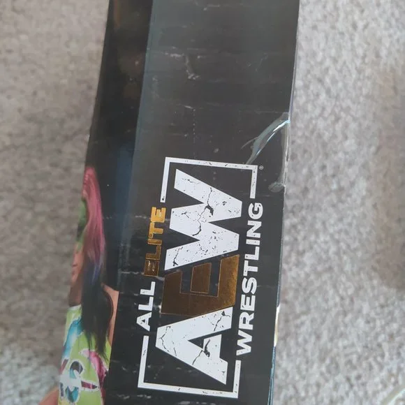 Kris statlander - Picture 6 of 6